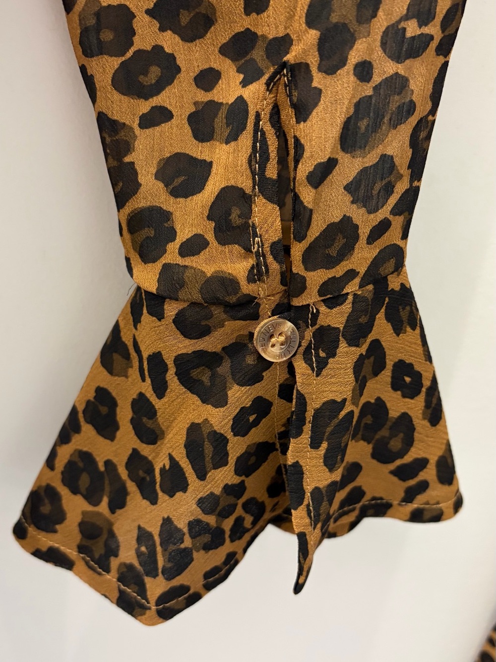Never Fully Dressed Lucia Leopard Sheer Wrap Midi Dress NWT Size S - Picture 4 of 9